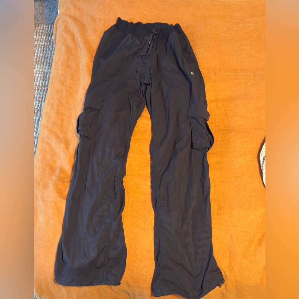 Dance studio relaxed fit mid rise cargo pants